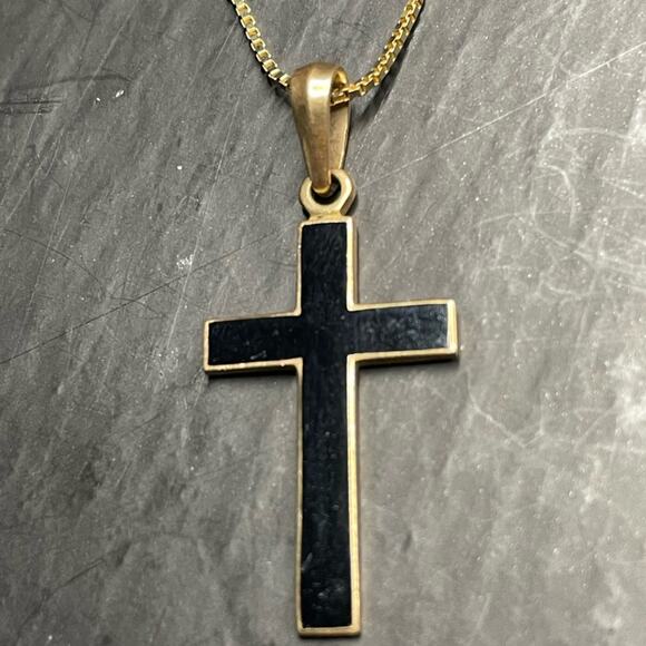 14K Gold Cross Necklace with Black Enamel on a 14k solid gold Chain - Picture 1 of 3